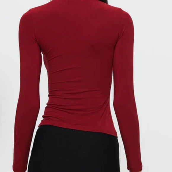 Orlaith Cut Out Long Sleeve Top Burgundy - Picture 4 of 8